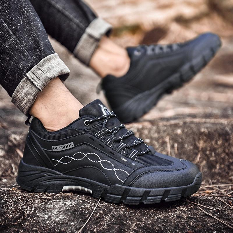 Men’s Casual Leather Outdoor Walking Shoes